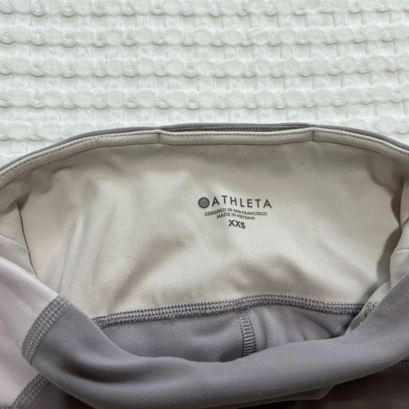 Athleta Elation Asymmetrical 7/8 Tight in Powervita Colorblock Lilac Stone - Picture 6 of 16